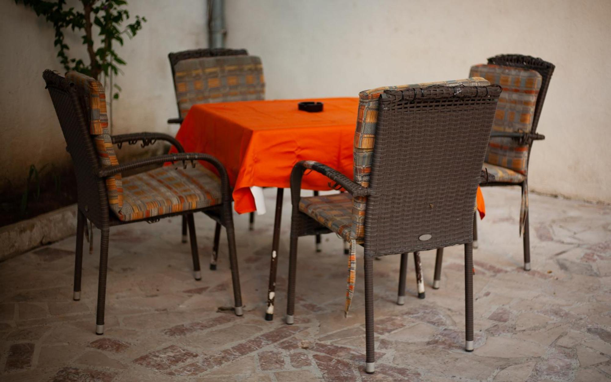 מוסטר Apartments Azra מראה חיצוני תמונה